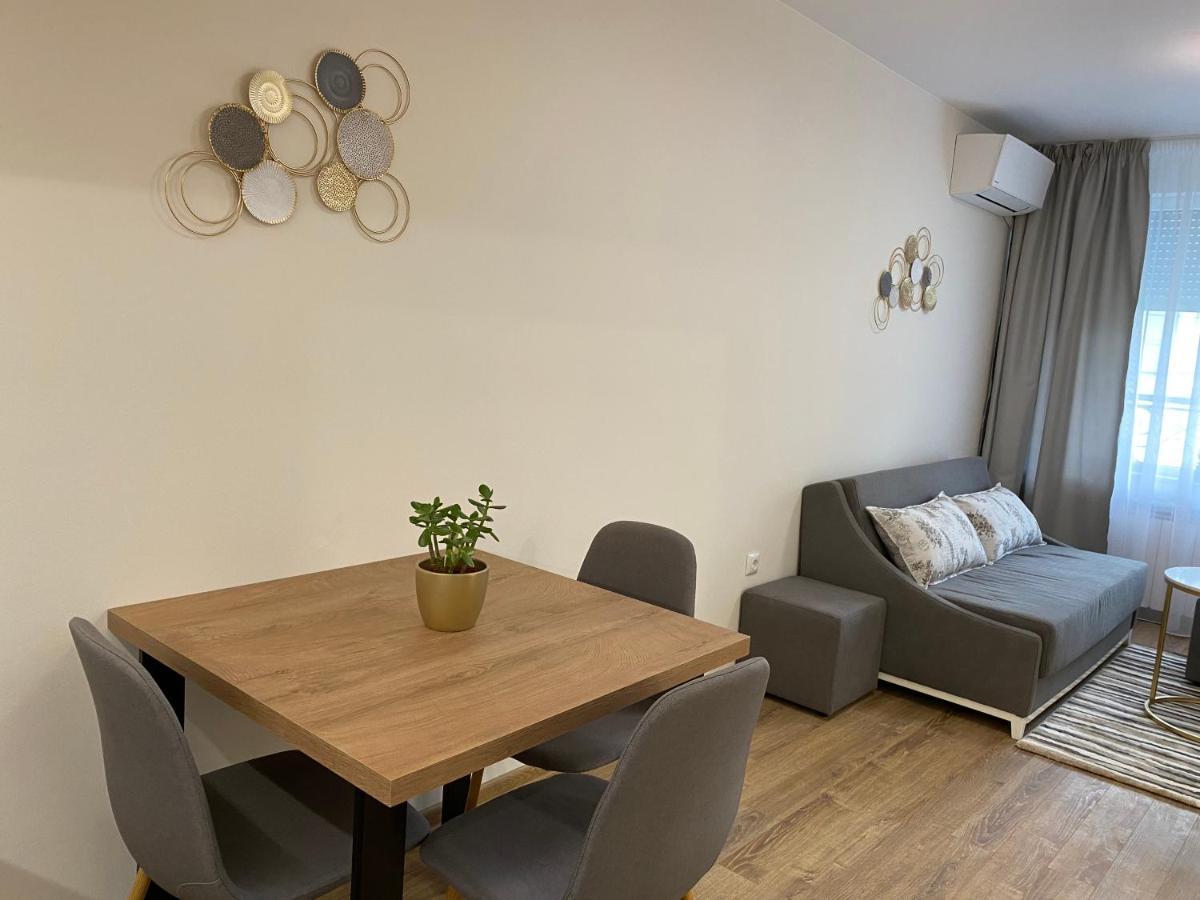 Arletti Luxury Apartment Ruse Exterior foto